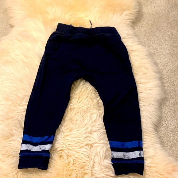 Joe Fresh Blue Toddler Set in size 3T and 4T - Picture 3 of 7